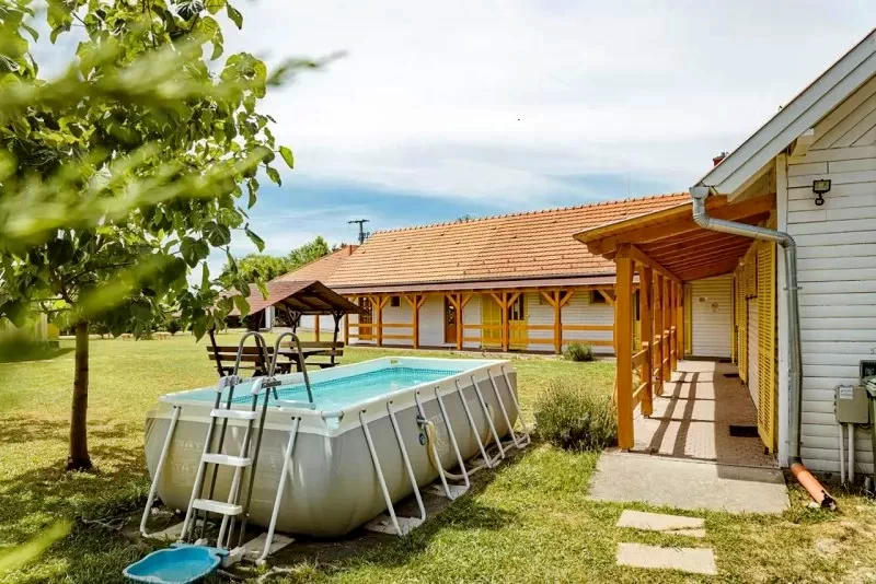  Cazare | Hotel**** (K0961-2) Imaginea poate fi supusă drepturilor de autor. Se recomandă contactarea titularului drepturilor.