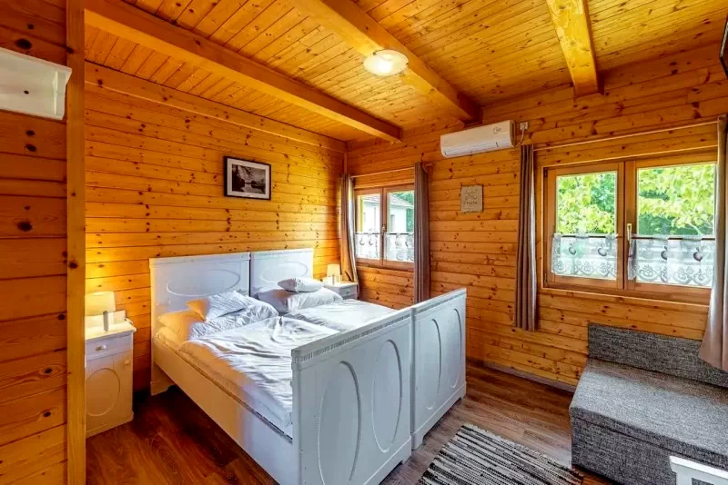 Cazare | Casă de oaspeți (K0961-8) Imaginea poate fi supusă drepturilor de autor. Se recomandă contactarea titularului drepturilor. Cazare | Casă de oaspeți (K0961-8) Imaginea poate fi supusă drepturilor de autor. Se recomandă contactarea titularului drepturilor.