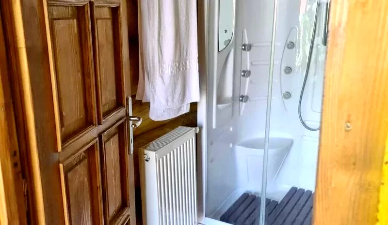 Gârda de Sus Cazare | Cabană (K0092-6) Imaginea poate fi supusă drepturilor de autor. Se recomandă contactarea titularului drepturilor. Gârda de Sus Cazare | Cabană (K0092-6) Imaginea poate fi supusă drepturilor de autor. Se recomandă contactarea titularului drepturilor.