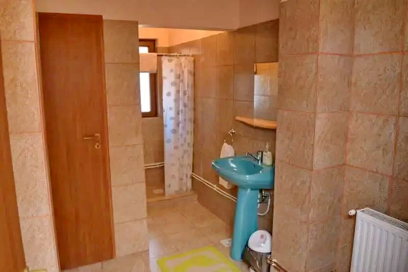 Beliș Cazare | Motel (K1011-7) Imaginea poate fi supusă drepturilor de autor. Se recomandă contactarea titularului drepturilor.