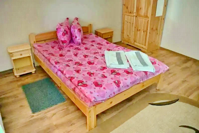 Beliș Cazare | Motel (K1011-9) Imaginea poate fi supusă drepturilor de autor. Se recomandă contactarea titularului drepturilor.