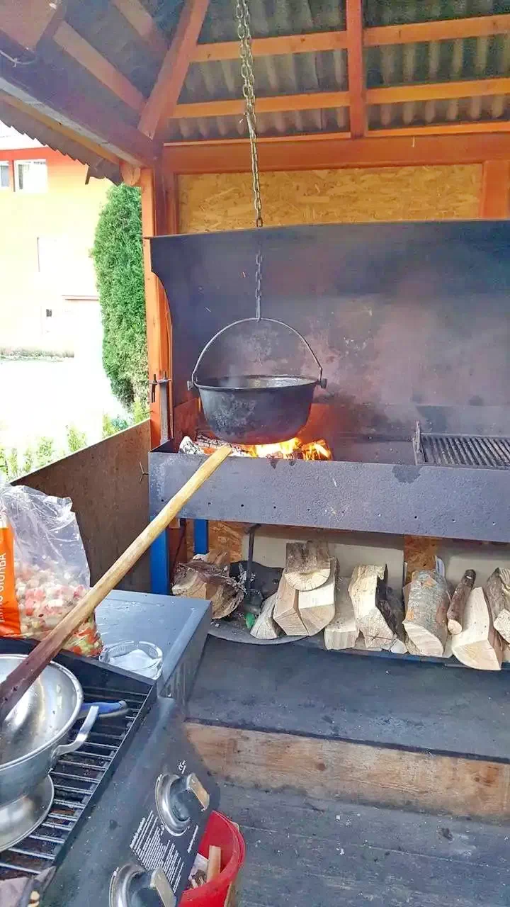 Gârda de Sus Cazare | Pensiune (K0402-46) Imaginea poate fi supusă drepturilor de autor. Se recomandă contactarea titularului drepturilor. Gârda de Sus Cazare | Pensiune (K0402-46) Imaginea poate fi supusă drepturilor de autor. Se recomandă contactarea titularului drepturilor.