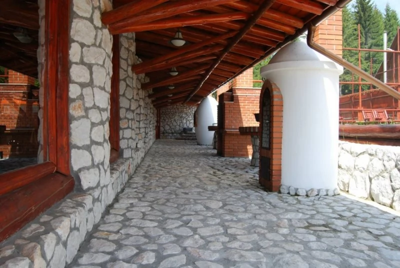  Szállás | Turisztikai panzió (K1458-33) A kép szerzői jogvédelem alatt állhat. Javasolt a kapcsolatfelvétel a jog tulajdonossal.