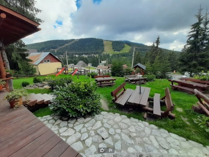 Vârtop Cazare | Pensiune turistică (K1458-58) Imaginea poate fi supusă drepturilor de autor. Se recomandă contactarea titularului drepturilor.