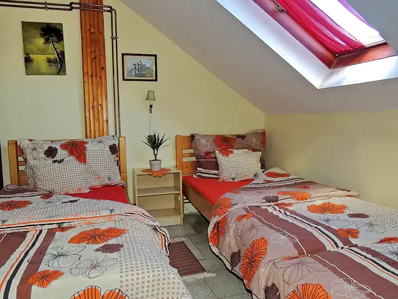 Budapesta Cazare | Motel (K0757-5) Imaginea poate fi supusă drepturilor de autor. Se recomandă contactarea titularului drepturilor.