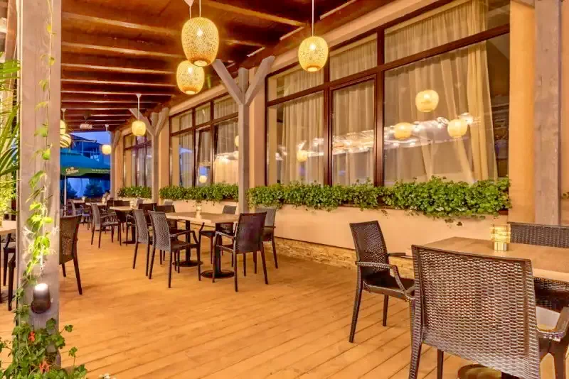 Târgu Mureș Cazare | Hotel*** (K1405-20) Imaginea poate fi supusă drepturilor de autor. Se recomandă contactarea titularului drepturilor. Târgu Mureș Cazare | Hotel*** (K1405-20) Imaginea poate fi supusă drepturilor de autor. Se recomandă contactarea titularului drepturilor.