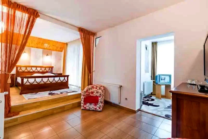 Bran Cazare | Motel (K0233-28) Imaginea poate fi supusă drepturilor de autor. Se recomandă contactarea titularului drepturilor.