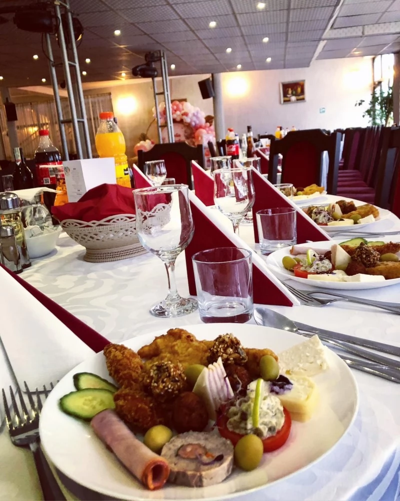 Kolozsvár Szállás | Panzió (K1470-4) A kép szerzői jogvédelem alatt állhat. Javasolt a kapcsolatfelvétel a jog tulajdonossal. Kolozsvár Szállás | Panzió (K1470-4) A kép szerzői jogvédelem alatt állhat. Javasolt a kapcsolatfelvétel a jog tulajdonossal.