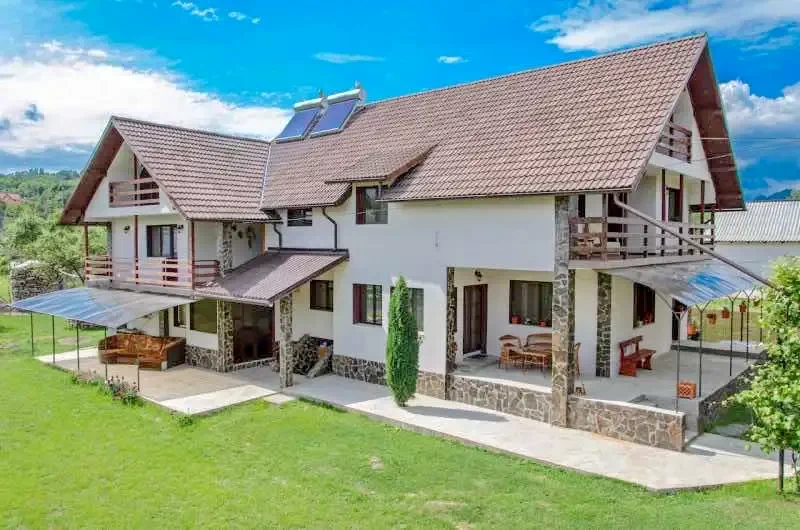 Corbeni Cazare | Pensiune (K0885-11) Imaginea poate fi supusă drepturilor de autor. Se recomandă contactarea titularului drepturilor.