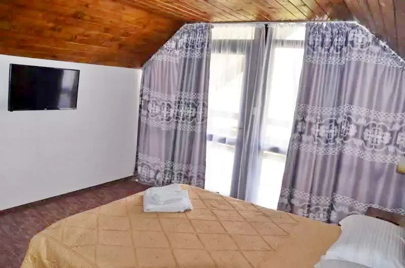 Szállás | Panzió (K0885-22) A kép szerzői jogvédelem alatt állhat. Javasolt a kapcsolatfelvétel a jog tulajdonossal.  Szállás | Panzió (K0885-22) A kép szerzői jogvédelem alatt állhat. Javasolt a kapcsolatfelvétel a jog tulajdonossal.