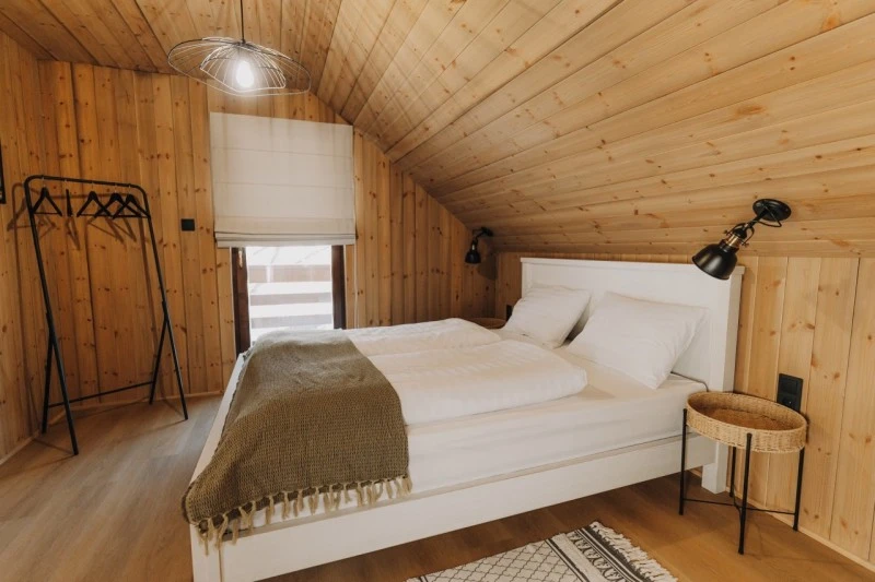 Madarasi Hargita Szállás | Kulcsosház (K0479-48) A kép szerzői jogvédelem alatt állhat. Javasolt a kapcsolatfelvétel a jog tulajdonossal. Madarasi Hargita Szállás | Kulcsosház (K0479-48) A kép szerzői jogvédelem alatt állhat. Javasolt a kapcsolatfelvétel a jog tulajdonossal.