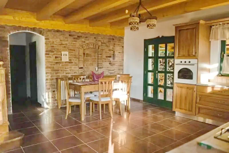 Șiclod Cazare | Sat de vacanță (K0637-4) Imaginea poate fi supusă drepturilor de autor. Se recomandă contactarea titularului drepturilor.