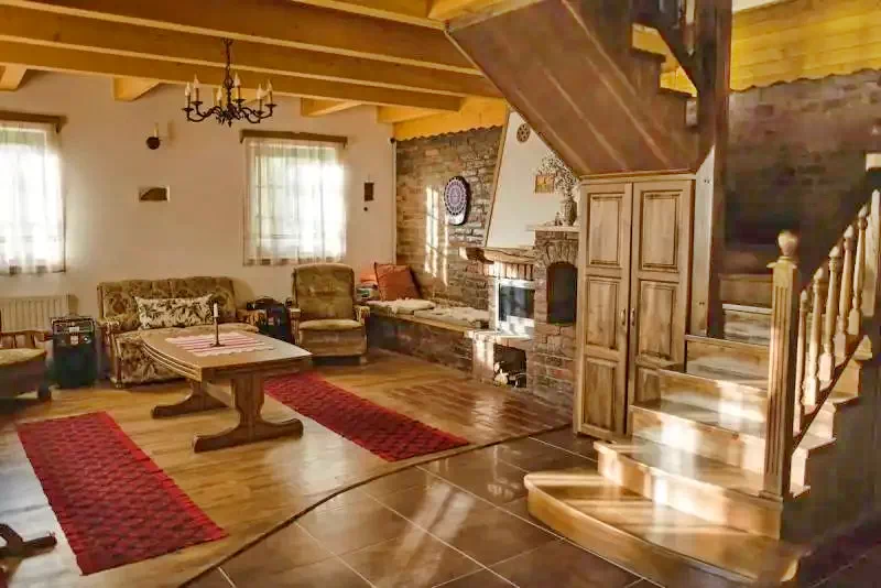 Șiclod Cazare | Cabană (K0637-9) Imaginea poate fi supusă drepturilor de autor. Se recomandă contactarea titularului drepturilor. Șiclod Cazare | Cabană (K0637-9) Imaginea poate fi supusă drepturilor de autor. Se recomandă contactarea titularului drepturilor.