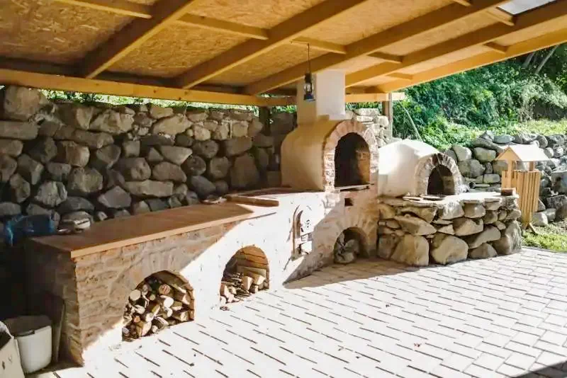 Șiclod Cazare | Cabană (K0637-31) Imaginea poate fi supusă drepturilor de autor. Se recomandă contactarea titularului drepturilor. Șiclod Cazare | Cabană (K0637-31) Imaginea poate fi supusă drepturilor de autor. Se recomandă contactarea titularului drepturilor.