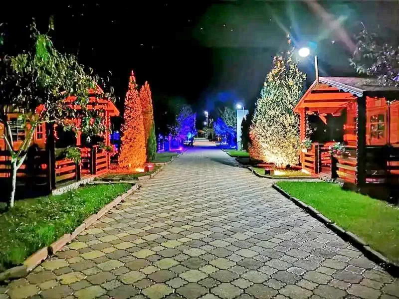 Băile Herculane Cazare | Motel (K0892-14) Imaginea poate fi supusă drepturilor de autor. Se recomandă contactarea titularului drepturilor.