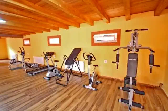 Băile Herculane Cazare | Motel (K0892-27) Imaginea poate fi supusă drepturilor de autor. Se recomandă contactarea titularului drepturilor.