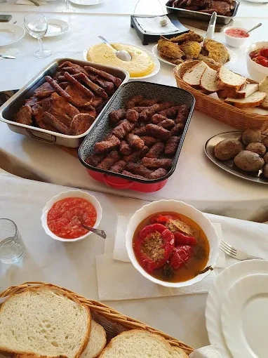 Tusnádfürdő Szállás | Kemping / turistapihenő (K0698-32) A kép szerzői jogvédelem alatt állhat. Javasolt a kapcsolatfelvétel a jog tulajdonossal.