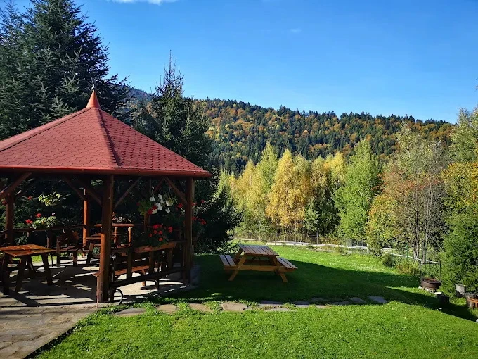 Tusnádfürdő Szállás | Kemping / turistapihenő (K0698-33) A kép szerzői jogvédelem alatt állhat. Javasolt a kapcsolatfelvétel a jog tulajdonossal.