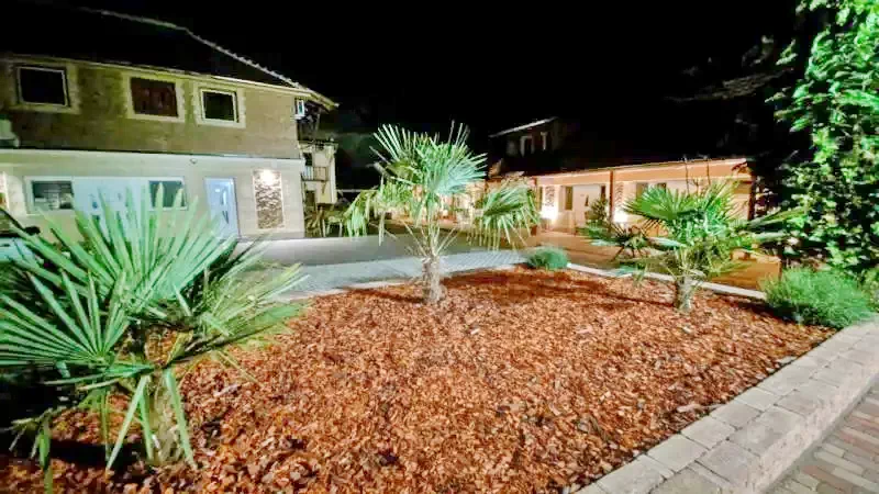 Jula Cazare | Motel (K0087-35) Imaginea poate fi supusă drepturilor de autor. Se recomandă contactarea titularului drepturilor.