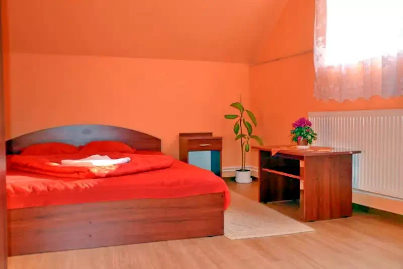 Tusnádfürdő Szállás | Panzió (K0416-10) A kép szerzői jogvédelem alatt állhat. Javasolt a kapcsolatfelvétel a jog tulajdonossal.