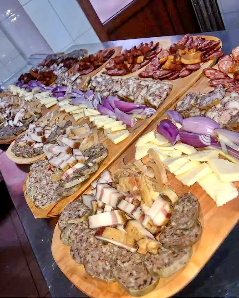 Borșa Cazare | Motel (K1246-31) Imaginea poate fi supusă drepturilor de autor. Se recomandă contactarea titularului drepturilor.