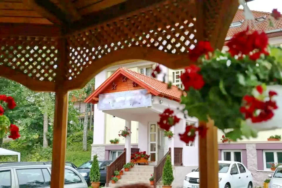 Borsec Cazare | Motel (K0628-1) Imaginea poate fi supusă drepturilor de autor. Se recomandă contactarea titularului drepturilor.