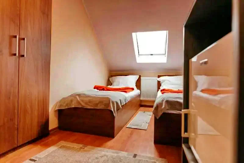 Borsec Cazare | Motel (K0628-34) Imaginea poate fi supusă drepturilor de autor. Se recomandă contactarea titularului drepturilor.