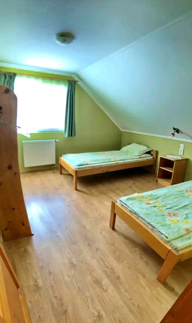 Zetea Cazare | Motel (K0497-21) Imaginea poate fi supusă drepturilor de autor. Se recomandă contactarea titularului drepturilor.