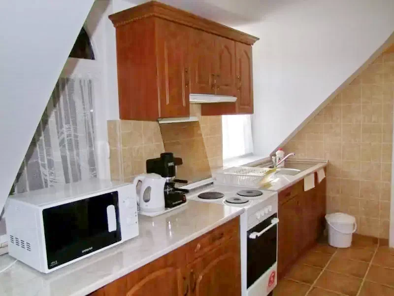 Cazare | Casă de oaspeți (K0654-7) Imaginea poate fi supusă drepturilor de autor. Se recomandă contactarea titularului drepturilor.  Cazare | Casă de oaspeți (K0654-7) Imaginea poate fi supusă drepturilor de autor. Se recomandă contactarea titularului drepturilor.