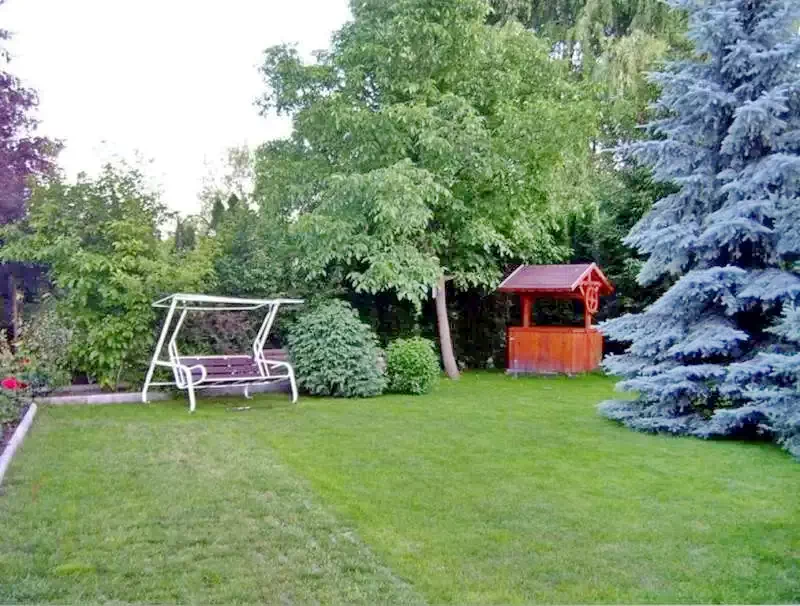 Cazare | Casă de oaspeți (K0654-13) Imaginea poate fi supusă drepturilor de autor. Se recomandă contactarea titularului drepturilor.  Cazare | Casă de oaspeți (K0654-13) Imaginea poate fi supusă drepturilor de autor. Se recomandă contactarea titularului drepturilor.