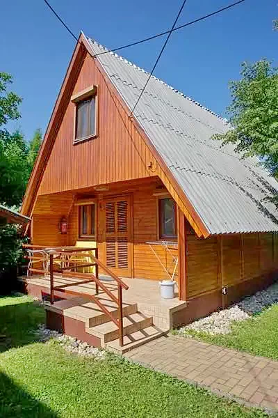  Cazare | Bungalow (K0945-27) Imaginea poate fi supusă drepturilor de autor. Se recomandă contactarea titularului drepturilor.