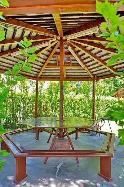  Cazare | Bungalow (K0945-38) Imaginea poate fi supusă drepturilor de autor. Se recomandă contactarea titularului drepturilor.