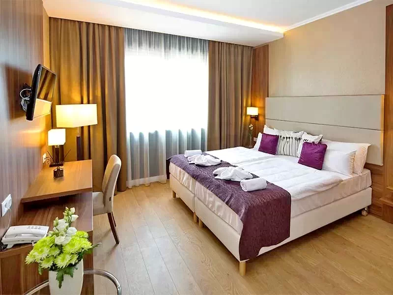  Cazare | Casă de oaspeți (K1013-6) Imaginea poate fi supusă drepturilor de autor. Se recomandă contactarea titularului drepturilor.