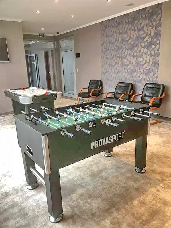  Cazare | Casă de oaspeți (K1013-45) Imaginea poate fi supusă drepturilor de autor. Se recomandă contactarea titularului drepturilor.