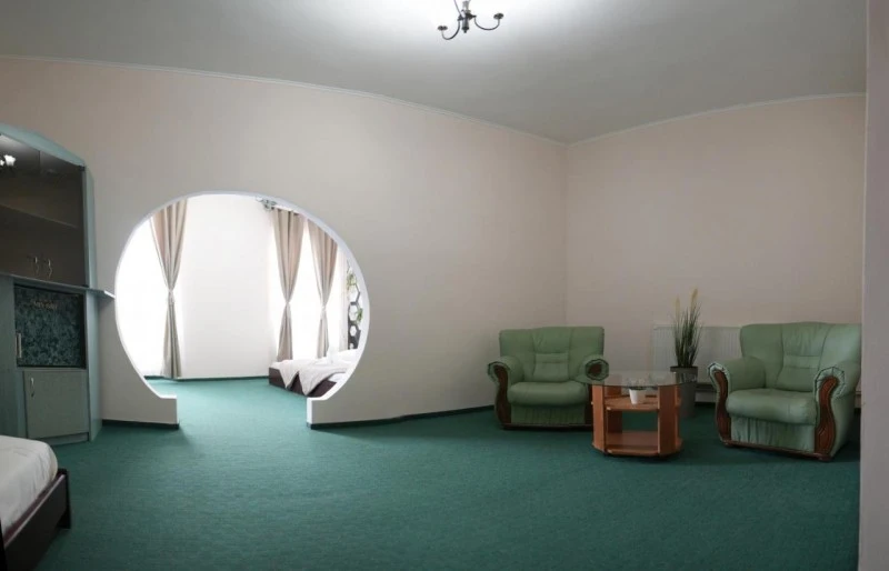 Gheorgheni Cazare | Hotel*** (K1533-28) Imaginea poate fi supusă drepturilor de autor. Se recomandă contactarea titularului drepturilor. Gheorgheni Cazare | Hotel*** (K1533-28) Imaginea poate fi supusă drepturilor de autor. Se recomandă contactarea titularului drepturilor.