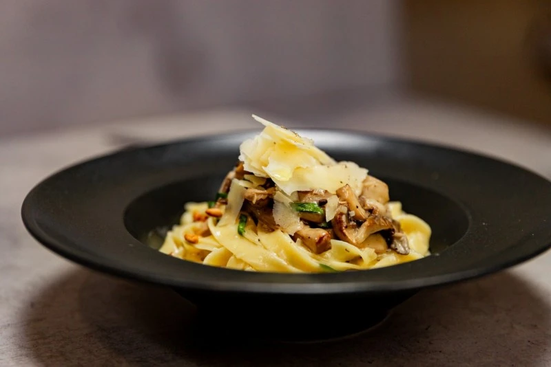 Miercurea Nirajului Cazare | Motel (K0409-7) Imaginea poate fi supusă drepturilor de autor. Se recomandă contactarea titularului drepturilor.