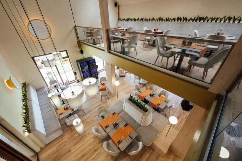 Nyárádszereda Szállás | Motel (K0409-8) A kép szerzői jogvédelem alatt állhat. Javasolt a kapcsolatfelvétel a jog tulajdonossal.