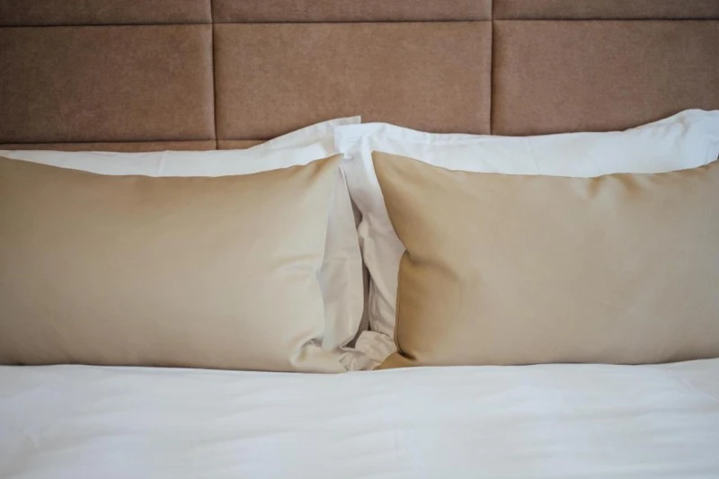 Nyárádszereda Szállás | Motel (K0409-25) A kép szerzői jogvédelem alatt állhat. Javasolt a kapcsolatfelvétel a jog tulajdonossal.