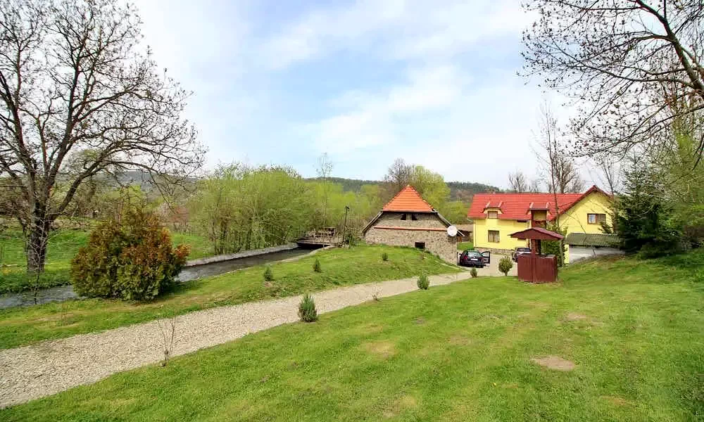 Kerc Szállás | Panzió (K0323-6) A kép szerzői jogvédelem alatt állhat. Javasolt a kapcsolatfelvétel a jog tulajdonossal. Kerc Szállás | Panzió (K0323-6) A kép szerzői jogvédelem alatt állhat. Javasolt a kapcsolatfelvétel a jog tulajdonossal.