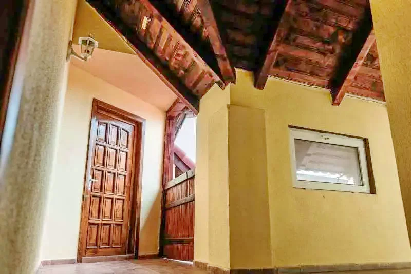 Kerc Szállás | Panzió (K0323-9) A kép szerzői jogvédelem alatt állhat. Javasolt a kapcsolatfelvétel a jog tulajdonossal. Kerc Szállás | Panzió (K0323-9) A kép szerzői jogvédelem alatt állhat. Javasolt a kapcsolatfelvétel a jog tulajdonossal.