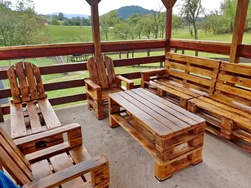 Lorău Cazare | Sat de vacanță (K0131-38) Imaginea poate fi supusă drepturilor de autor. Se recomandă contactarea titularului drepturilor.