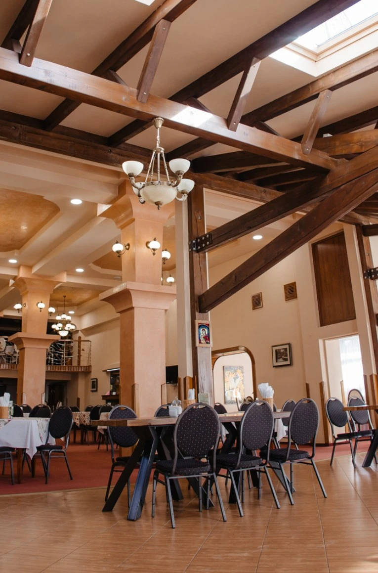 Moldvahosszúmező Szállás | Hotel*** (K1564-5) A kép szerzői jogvédelem alatt állhat. Javasolt a kapcsolatfelvétel a jog tulajdonossal.