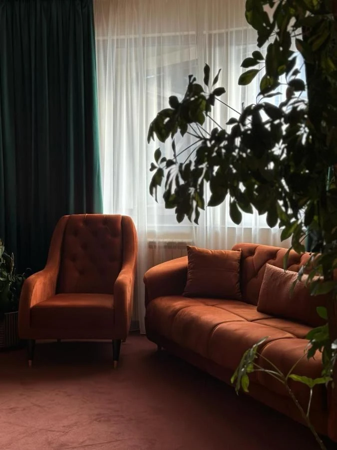 Moldvahosszúmező Szállás | Hotel*** (K1564-14) A kép szerzői jogvédelem alatt állhat. Javasolt a kapcsolatfelvétel a jog tulajdonossal.