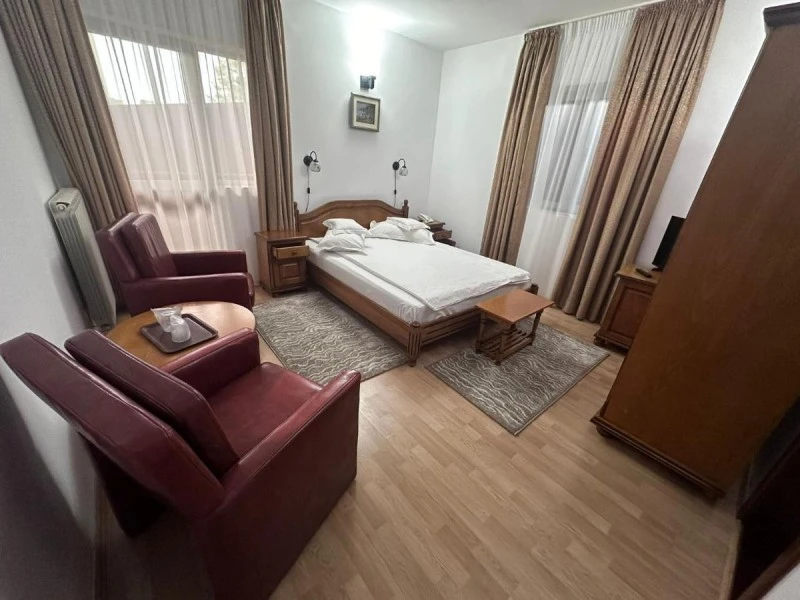 Moldvahosszúmező Szállás | Hotel*** (K1564-20) A kép szerzői jogvédelem alatt állhat. Javasolt a kapcsolatfelvétel a jog tulajdonossal.