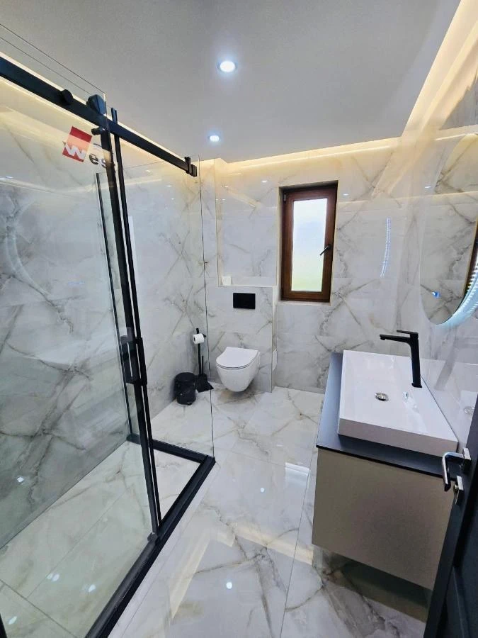 Moldvahosszúmező Szállás | Hotel*** (K1564-36) A kép szerzői jogvédelem alatt állhat. Javasolt a kapcsolatfelvétel a jog tulajdonossal.