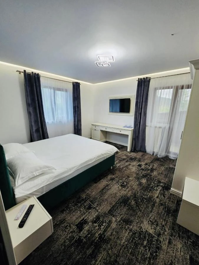 Moldvahosszúmező Szállás | Hotel*** (K1564-37) A kép szerzői jogvédelem alatt állhat. Javasolt a kapcsolatfelvétel a jog tulajdonossal.