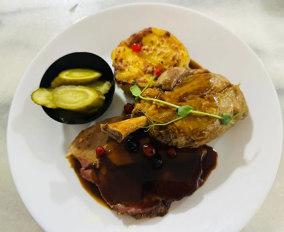 Câmpulung Moldovenesc Cazare | Pensiune turistică (K1564-41) Imaginea poate fi supusă drepturilor de autor. Se recomandă contactarea titularului drepturilor.