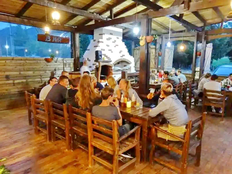 Arefu Cazare | Motel (K0888-35) Imaginea poate fi supusă drepturilor de autor. Se recomandă contactarea titularului drepturilor.