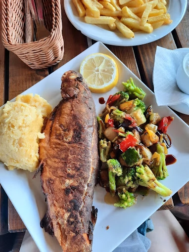  Szállás | Motel (K0888-39) A kép szerzői jogvédelem alatt állhat. Javasolt a kapcsolatfelvétel a jog tulajdonossal.