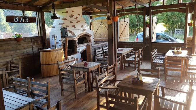 Arefu Cazare | Motel (K0888-43) Imaginea poate fi supusă drepturilor de autor. Se recomandă contactarea titularului drepturilor.